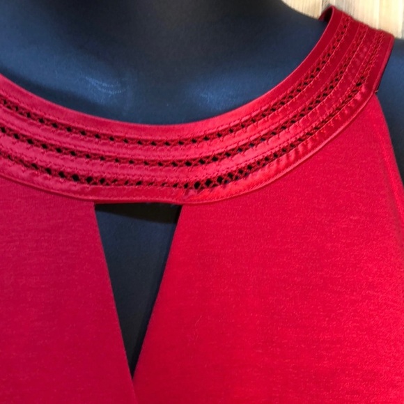 🌹White House Black Market Red Top Sz L💋 - Picture 5 of 8